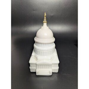 Avon The Capitol Wild Country Aftershave Bottle Milk Glass Decorative Vintage